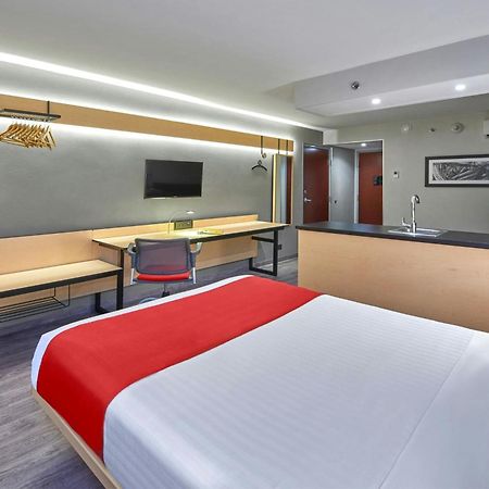 City Express By Marriott Queretaro Exterior photo