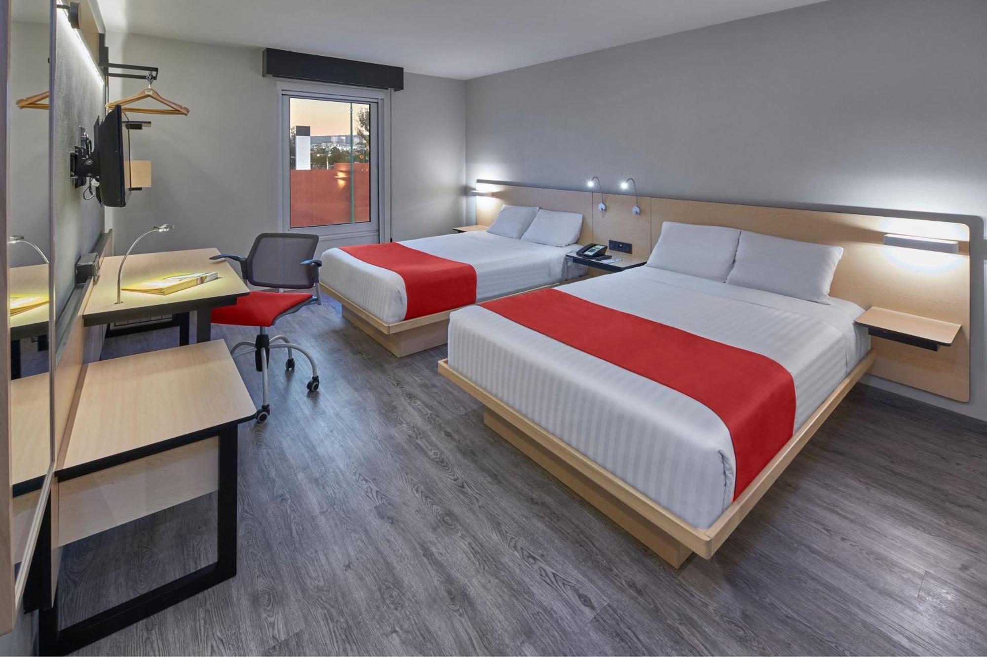City Express By Marriott Queretaro Exterior photo